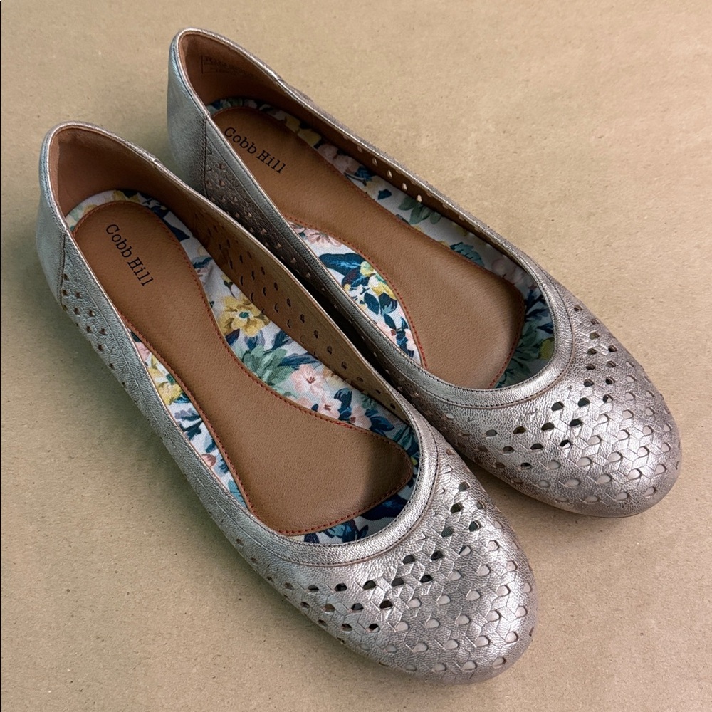 Cobb Hill Metallic Ballet Flats - Comfy Women’s Leather Shoes - US Size 11 - EUC